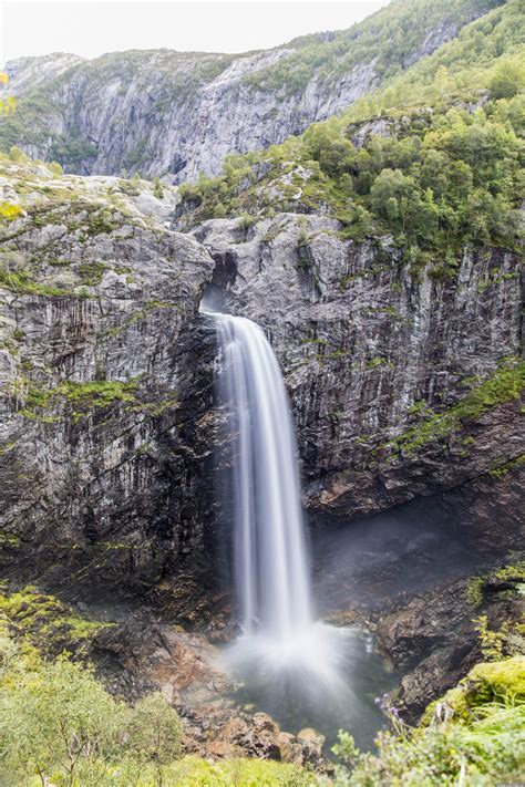 Manafossen waterfall - Norway - Blog about interesting places