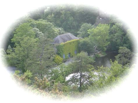 GC139AF Vue Sur Le Moulin De Pen Mur Traditional Cache In Bretagne