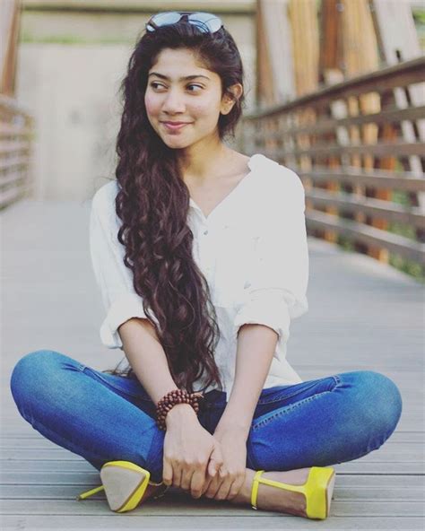 Sai Pallavi Birthday Special The Best Photos Of Our Malar - Filmibeat