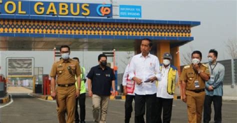 Presiden Jokowi Resmikan Jalan Tol Serpongbalaraja Seksi Dan Tol