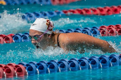 Arizona, USC Swimming and Diving Teams Split Pac-12 Showdown