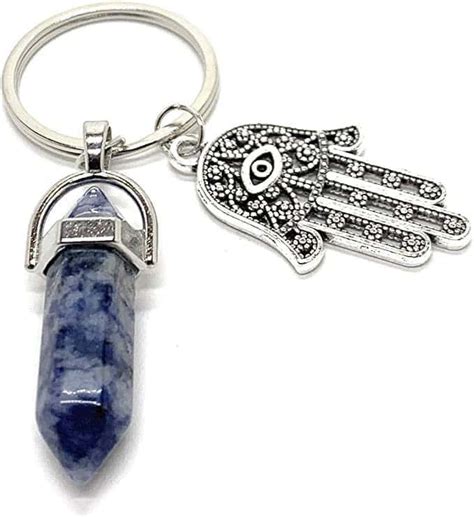 What Is The Hamsa Hand Meaning? + Our Hamsa Jewelry Top Picks - The Yoga Nomads