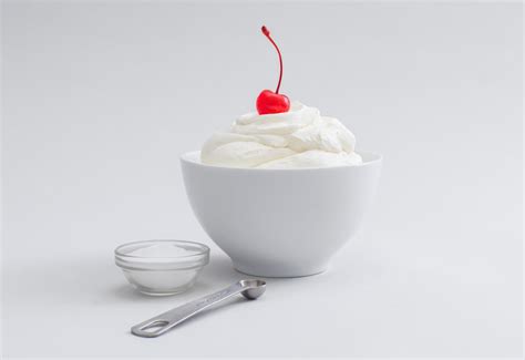 Whip it, Whipping Cream Stabilizer - Dr. Oetker Professional Canada