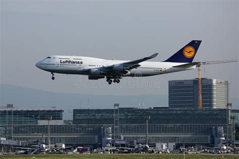 Lufthansa Boeing 747 Landing On Frankfurt Airport Airport Editorial