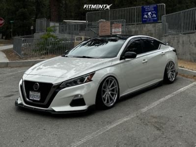 2020 Nissan Altima With 19x9 5 20 Ferrada Fr4 And 235 35R19 Arroyo