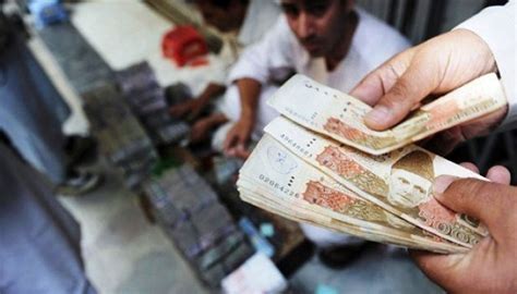 Pakistani Rupee Continues Losing Ground Hits All Time Low Against Dollar