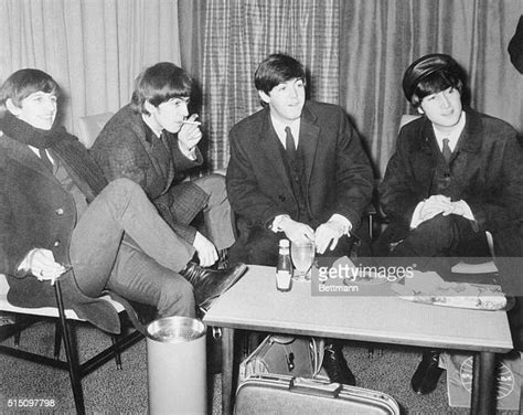 Airport Smoking Lounge Photos And Premium High Res Pictures Getty Images