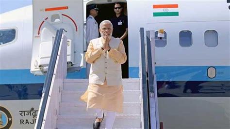 Special Aircraft flying Narendra Modi to be under IAF from 2020 - Oneindia News