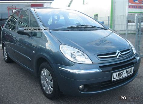 2005 Citroen Xsara Picasso 1 8i Exclusive Car Photo And Specs