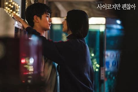 10 Potret Perjalanan Cinta Kim Soo Hyun Dan Seo Ye Ji Di IOTNBO