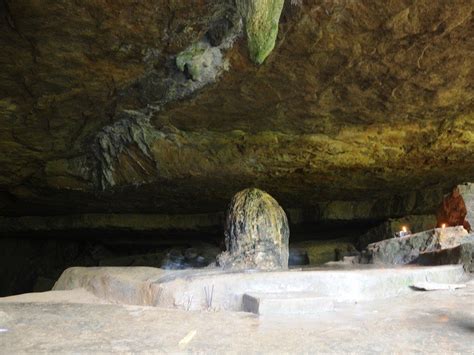 Mawjymbuin Caves, Mawsynram - Timings, History, Best Time to Visit