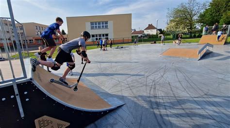 Nowy skatepark w Strzelcach Opolskich to hit wśród młodzieży Ale jest