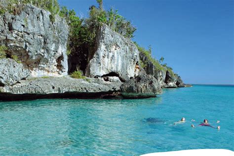 Tour Bahia de Las Aguilas 2 Days / 1 Night Dominican Republic