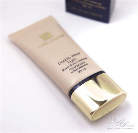 Estee Lauder Double Wear Light Foundation Review Swatches And Photos