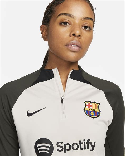 F C Barcelona Strike Women S Nike Dri Fit Football Drill Top Nike Hr