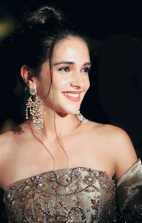 Actress Hot Hot Tara Sharma Hot