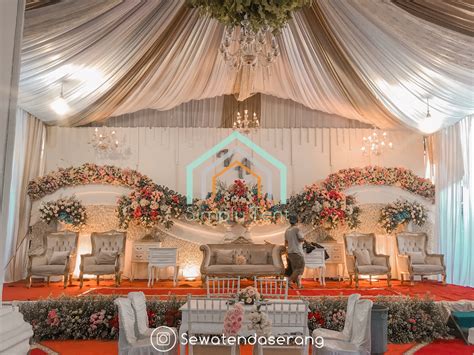 Perpaduan Warna Tenda Putih Mocca Champagne Marun Hijau Peach