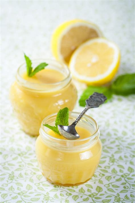 Recette crème au citron en petits pots Marie Claire