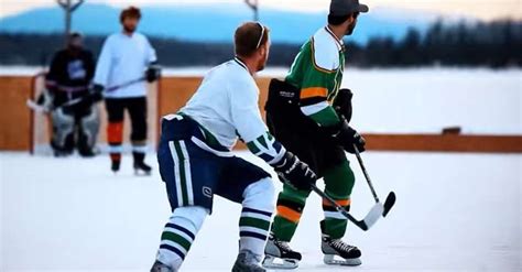 21 Best Songs About Hockey & Ice Hockey - Music Industry How To