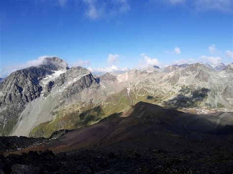 Vista Dalla Cima Verso Il Piz Julier Fotos Hikr Org