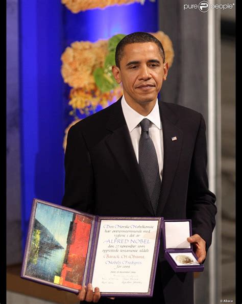 Barack Obama Recevant Son Prix Nobel De La Paix Purepeople