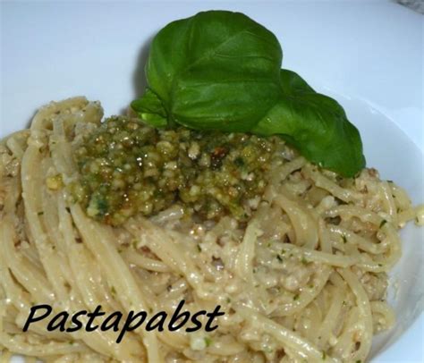 Basilikum Pesto Rezept Mit Bild Kochbar De