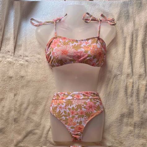 Medium Two Piece Bikini Floral Padded Swimsuit Highwaist Bottom Self