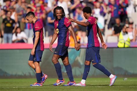 Why Jules Koundé dropped to the bench for Barcelona vs Alavés - Get ...