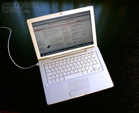 Review Apple Macbook White 52 Mid 2009 Reviews