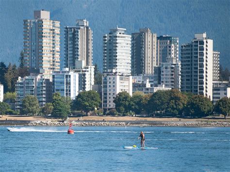 Vancouver weather: Blue skies and warm | Vancouver Sun