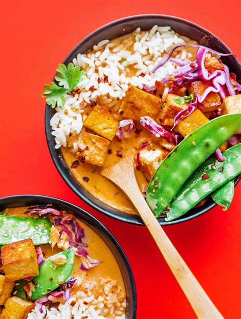 Thai Coconut Curry With Tofu (30 Minute Recipe) | Live Eat Learn