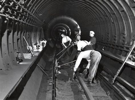 Bw Print Permanent Way Gang In The Southbound Bakerloo Line Tunnel At