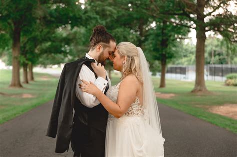 Glorious Cedarbrook Country Club Wedding Photography - Enchanted ...