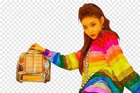 Chungha Offset Mujer Con Vestido A Rayas Multicolores Png Pngegg