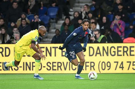 Barcola la tête à l endroit Ligue 1 J15 PSG Nantes 2 1 10