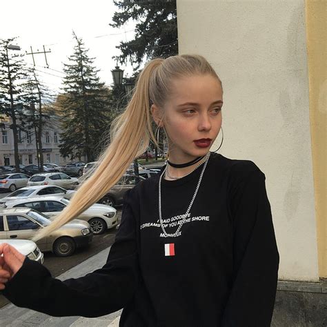 ʟɪɴᴀ ᴋ on Instagram Зрачки постепенно исчезают Long blonde