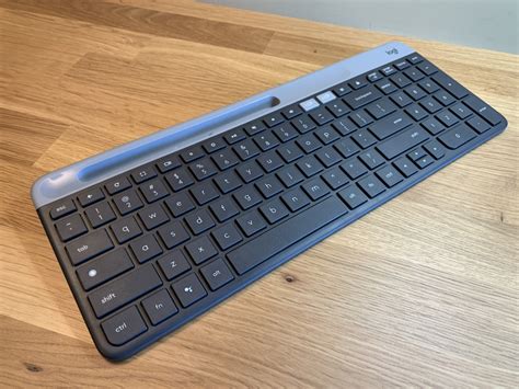 Logitech K580 Slim Multi Device Wireless Keyboard Chrome OS Edition