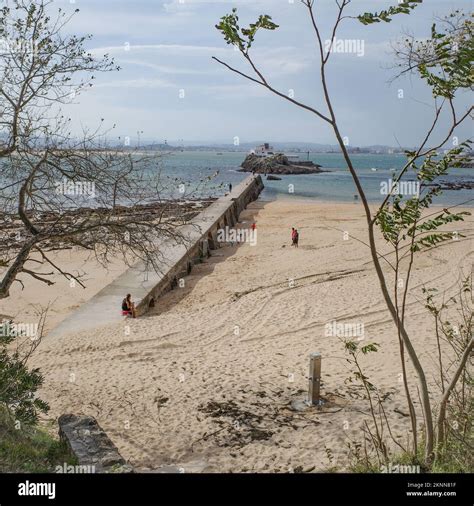 Playa De Los Bikinis Pen Nsula Magdalena Santander Cantabria Espa A