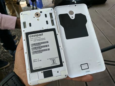 Coolpad Mega 3 Hands On Photos And Early Verdict Gadgets To Use