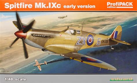 Spitfire Mk IXc early version Profipack Eduard Bausätze Nr 8282X