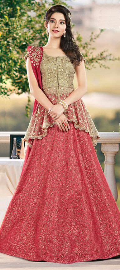 731639 Festive Mehendi Sangeet Party Wear Wedding Red And Maroon