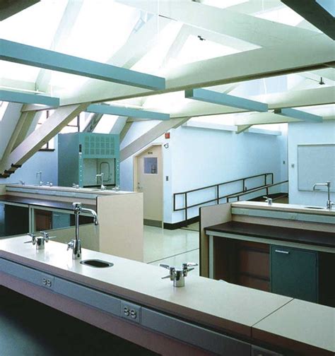 Classroom Building | Thayer Academy - Eck MacNeely Architects