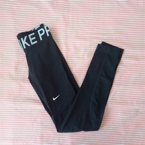 NIKE PRO LEGGINGS, Women's Fashion, Activewear on Carousell