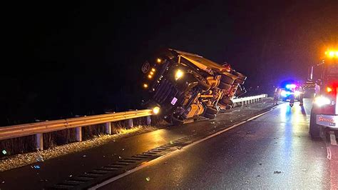 Deadly Severe Storms Flip Cars In Midwest | Weather.com