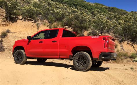 2023 Chevy Silverado Trail Boss Colors, Redesign, Engine, Release Date, and Price