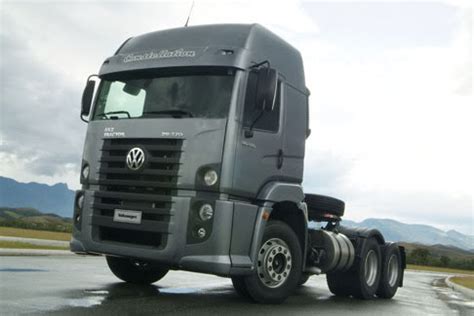 Volkswagen Constellation Titan Tractor 25 370 Specs Photos Videos