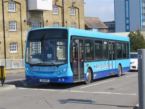 Kent Coach Tours Yx Aep Kct Enviro Seen In Ashford Flickr