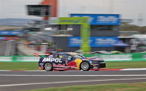 Feeney tops dramatic first Bathurst 500 practice | Supercars