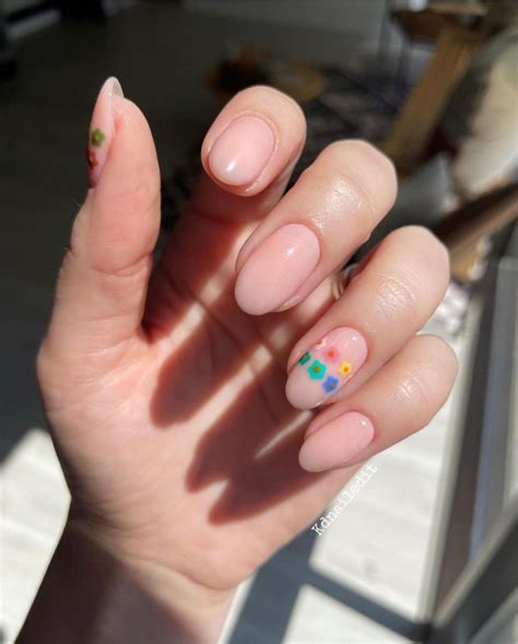 50 Cute Summer Nails 2022 Simple Nude Nails With Colorful Flower Accents I Take You Wedding