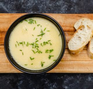 Soupe De Feuilles De Chou Fleur Facile Et Savoureuse